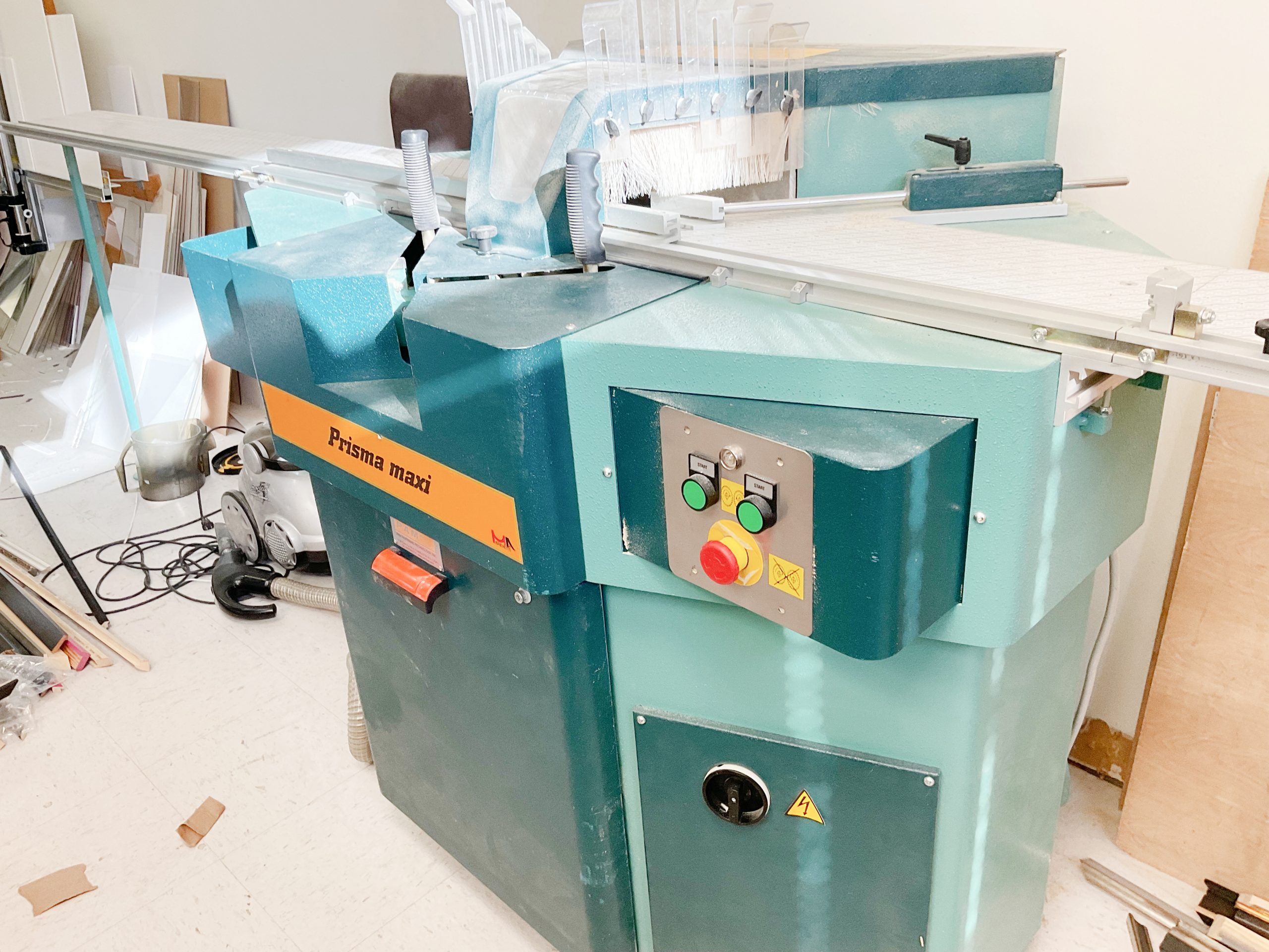 Picture Framing Equipment Lot: Brevetti Prisma Maxi Double Miter Saw, Cassese CS299M Underpinner & Seal Masterpiece 500 T-X Press (Used) Item # UE-050222A (Texas)