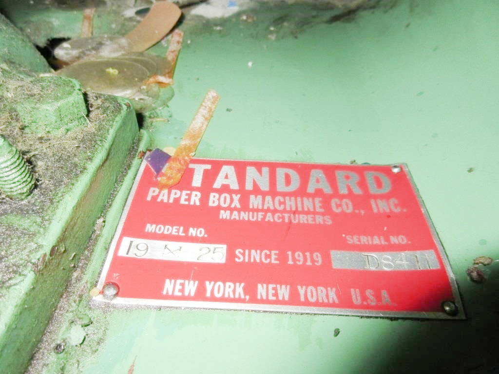 Standard Clamshell 19 x 25″ Die Cutter (used) Item # UE-041522D (New York)