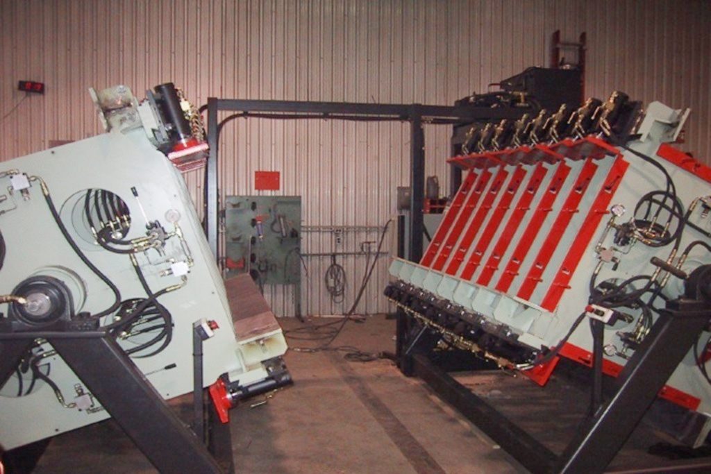 Laminated Beam – Vertical Cold Press (Used) Item # UE-011422K (Pennsylvania)