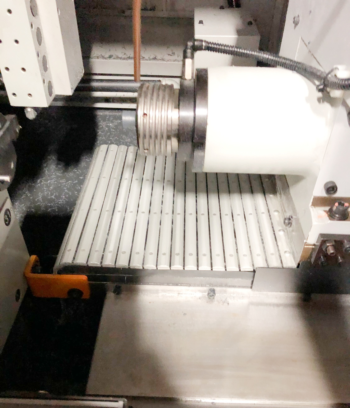 Ganesh Cyclone 32CS CNC Turning Center (used) Item # UE-030722E (California)