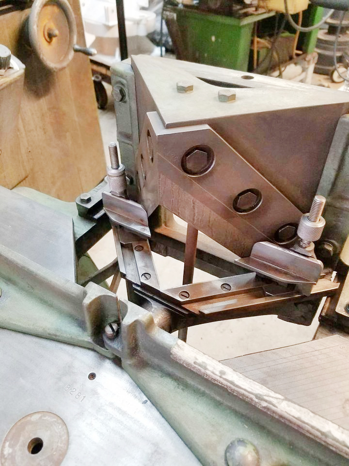 Jyden Foot Chopper (Used) Item # UE-012622L (Washington)