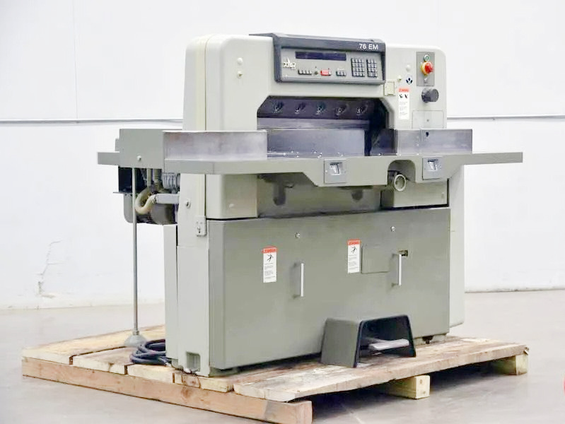 Polar 76 EM Programmable 30″ Paper Cutter (used) Item # UE-040422D (Ohio)