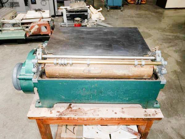Potdevin Type 2R 21″ Gluer w/ Heater (used) Item # UE-032122A (Virginia)