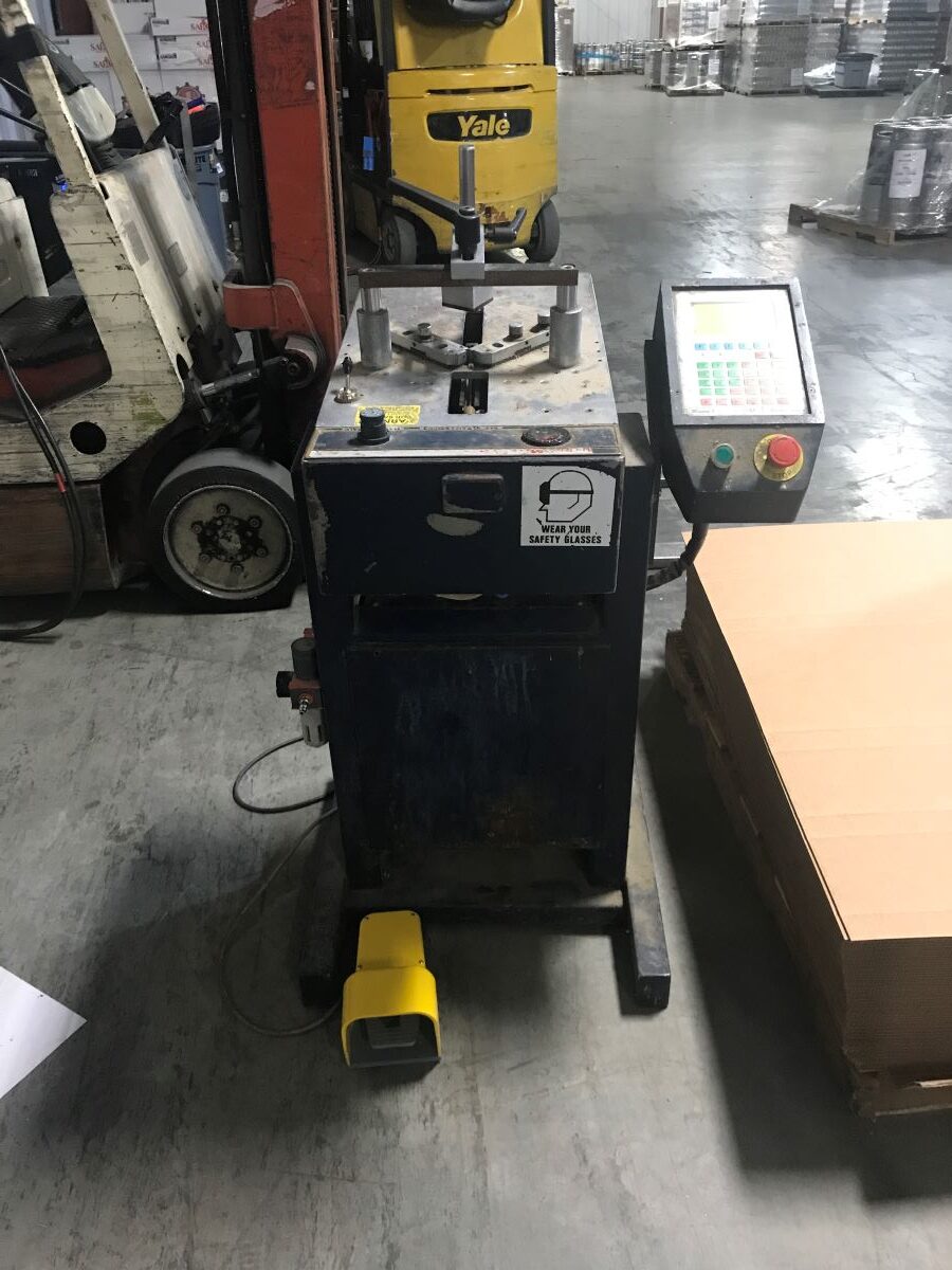 Equipment Lot: Potdevin Z54 54″ Cold Gluer, Potdevin NTZ32 Gluer, Potdevin W60 Rotary Press, US / Guardian Floor Scale w/ Transcell Model TI-500E Indicator, and ITW AMP VN4MP Programmable Joiner for Parts (Used) Item # UE-020222H (North Carolina)