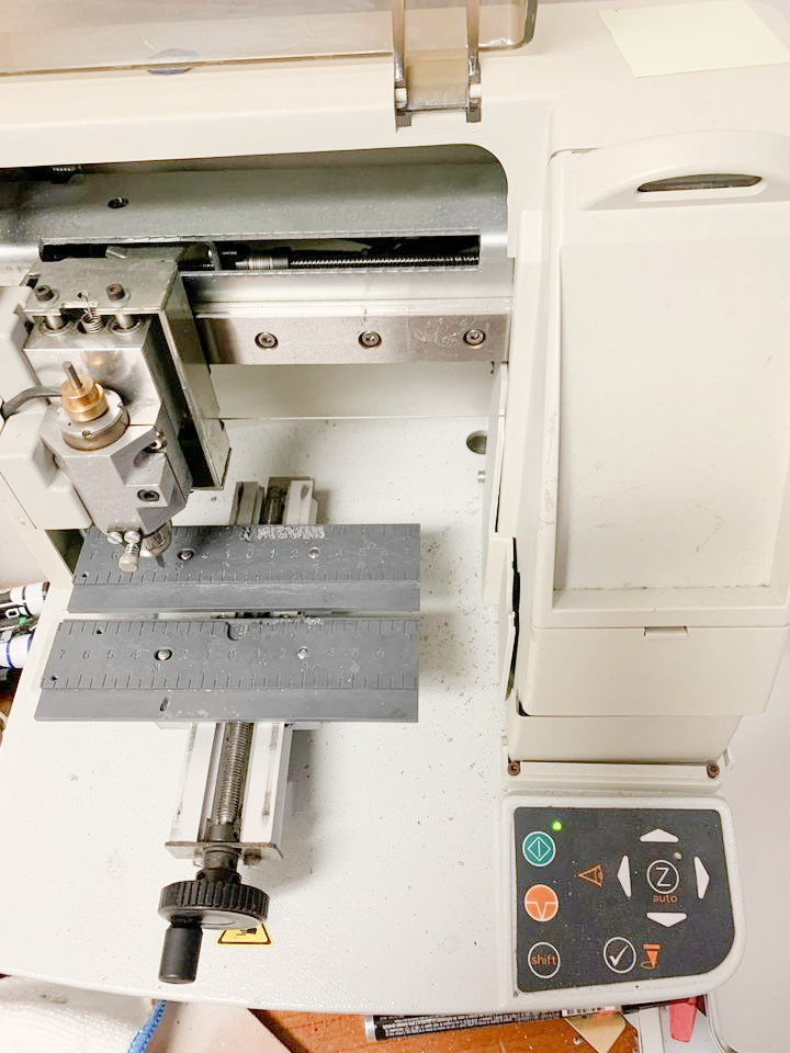 Gravograph M20 Mechanical Engraver (Used) Item # UE-062922B (Texas)