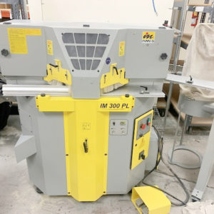 Equipment Lot: ITW AMP Mitre Mite VN4MP / U500 Joiner, Imnes IM-300PL Saw, CTD D45X Saw, Zund S3 L-1600 Cutter, Gunnar Cutter, Fletcher 3000 Cutter, HW1001 1000 KG Electric Stationary Scissor Lift Table, HW2001 2000 KG Electric Stationary Scissor Lift Table, HW4001 3000 KG Electric Stationary Scissor Lift Table (Used) Item # UE-061522D (Florida)