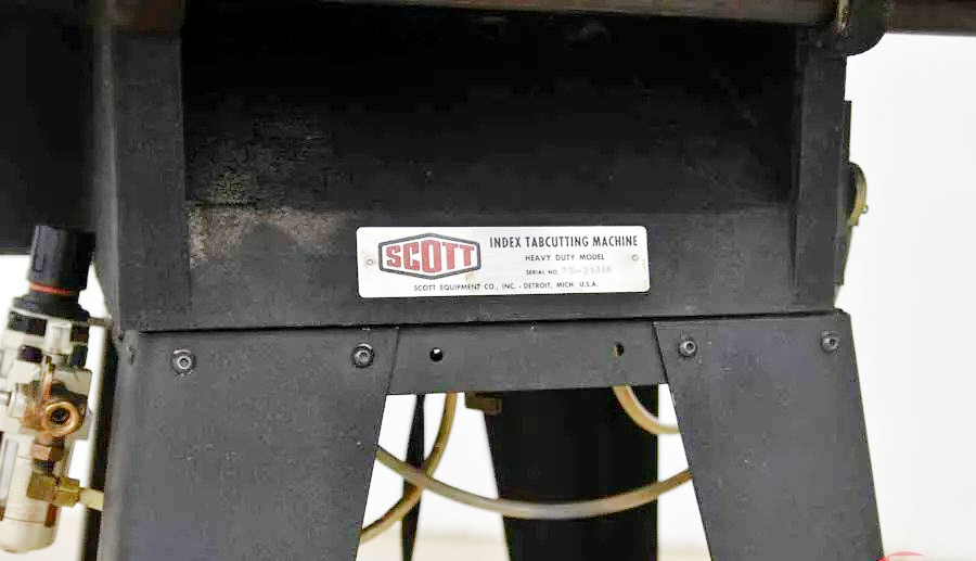 Scott Heavy Duty Index Tab Cutting Machine (used) Item # UE-051022D (Ohio)
