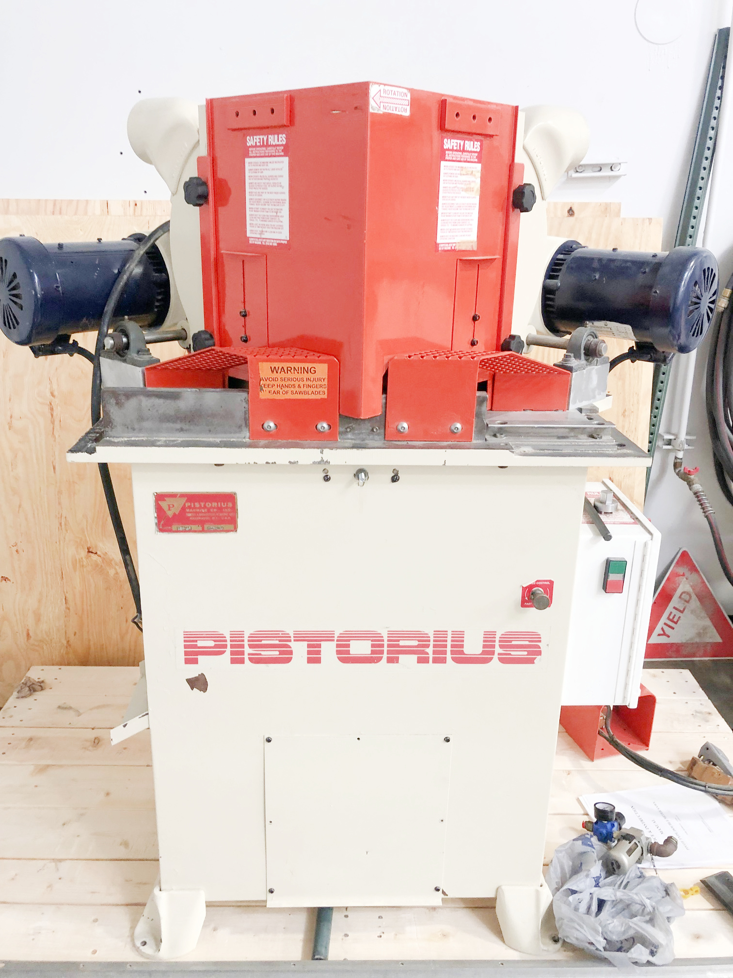 Pistorius EMN-14 Double Miter Saw (used) Item # UE-081722B (Scottsdale Arizona)