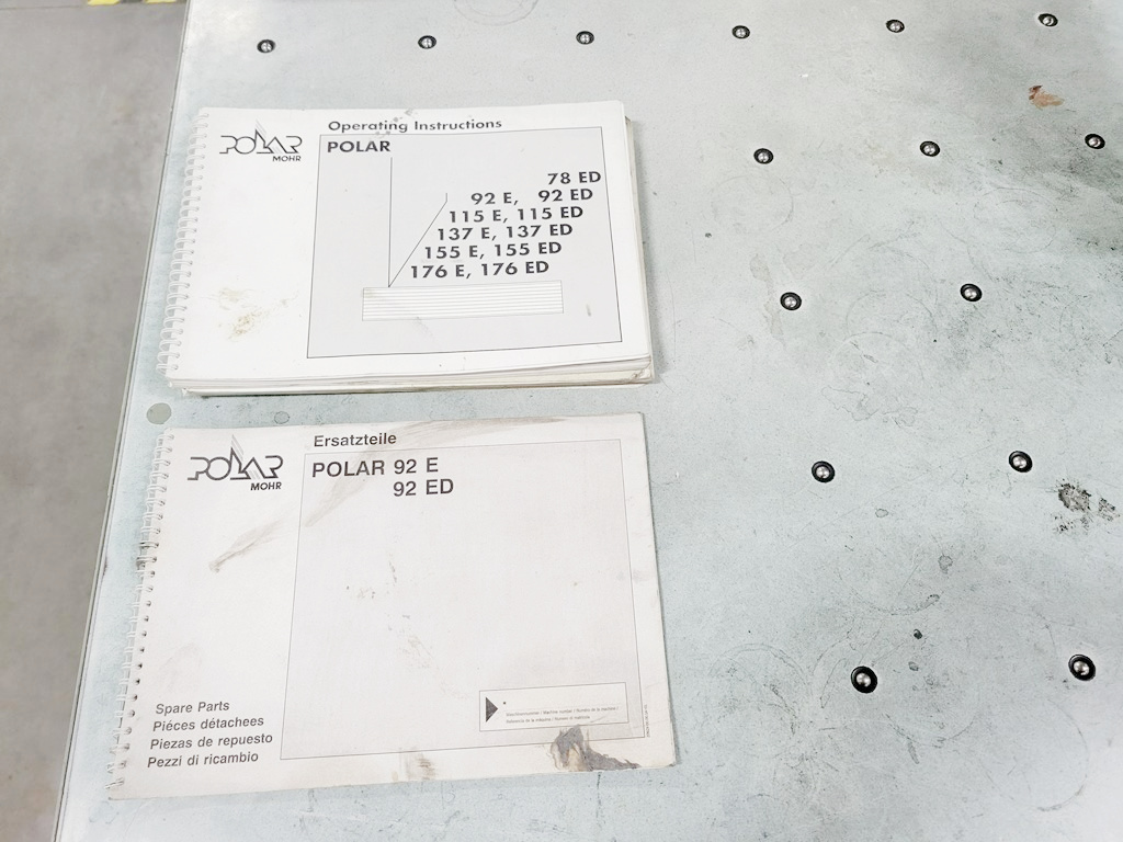 Polar 92ED Mon 36″ Paper Cutter (Used) Item # UE-082222B (Florida)