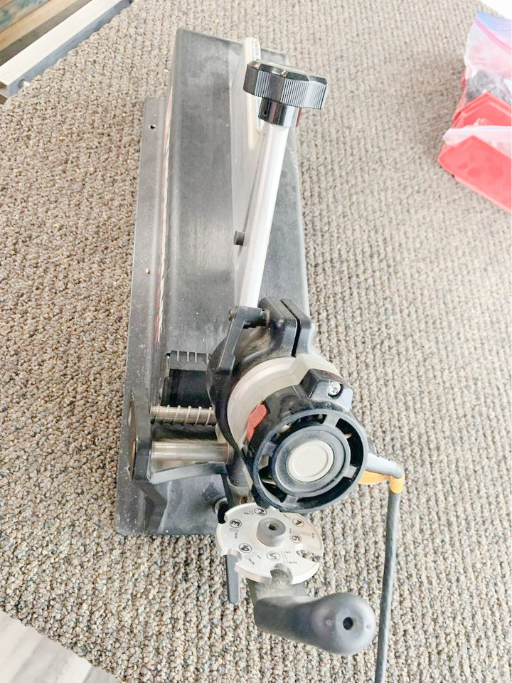 Thumbnailer Master Router (used) Item # UE-100322B (Louisiana)