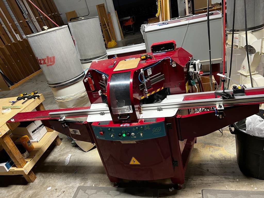 Cassese CS969 Double Miter Saw (Used) [Pennsylvania] Item # UE-012323A