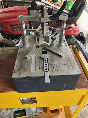 Picture Framing Equipment Lot: ITW AMP VN2+1 Frame Joiner / Vnailer / Underpinner (Used) [Bluff Dale, TX] Item # UE-022023B