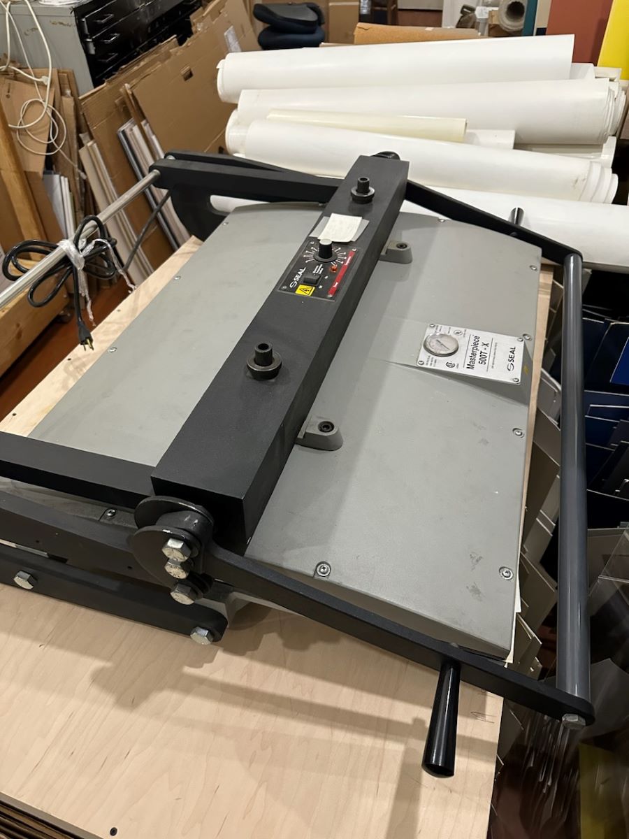 Equipment Lot: Wizard 8000 CMC Computerized Mat Cutter, Pistorius EMN-14 14″ Double Miter Saw, Morso Chopper, Pistorius VNB Pneumatic Frame Joiner, CTD D45 Double Miter Saw, & Seal Masterpiece 500T-X Mechanical Heat Press (Used) Item # UE-033123B