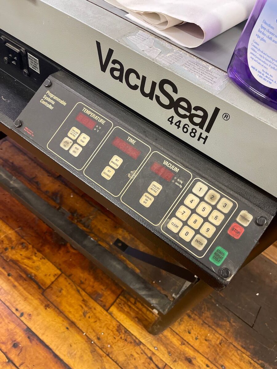VacuSeal 4468H Vacuum Heat Press w/ Stand (Used) Item # UE-051023D