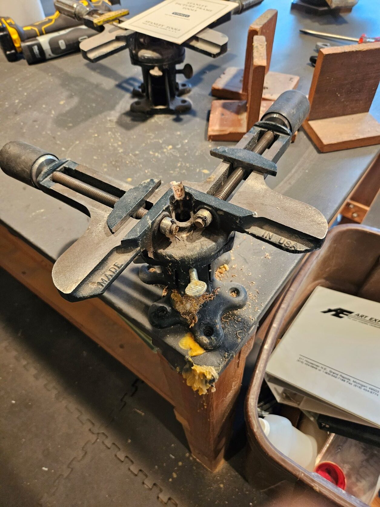 Equipment Lot: Fletcher 8400 Wall Cutter Series 60″, C&H Advantage M48 Mat Cutter w/ Production Stops, Seal Masterpiece 500 T-X Vacuum Press, Framing Vises, Art Mac Micromiter Fillet Cutter / Chopper, & Vertical Display Spinner / Tower (Used) Item # UE-083123B