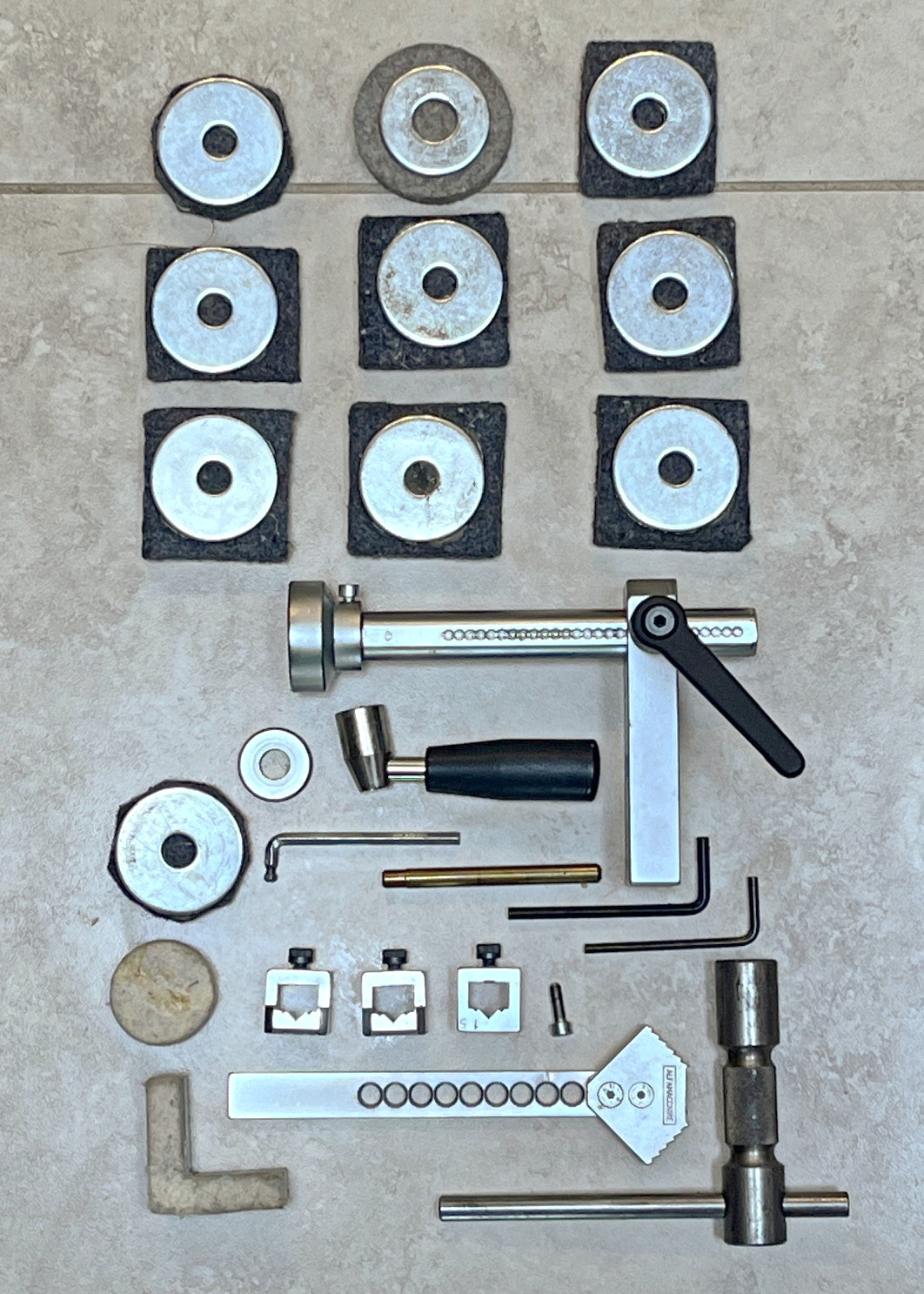 Equipment Lot: Morso Chopper w/ Deluxe Scale Measuring Table & Stop, ITW AMP Miter Mite VN ( Fletcher AMP U200 ) Manual Joiner, & C&H Model 4060A CHN 40″ Mat Cutter (Used) Item # UE-121323A