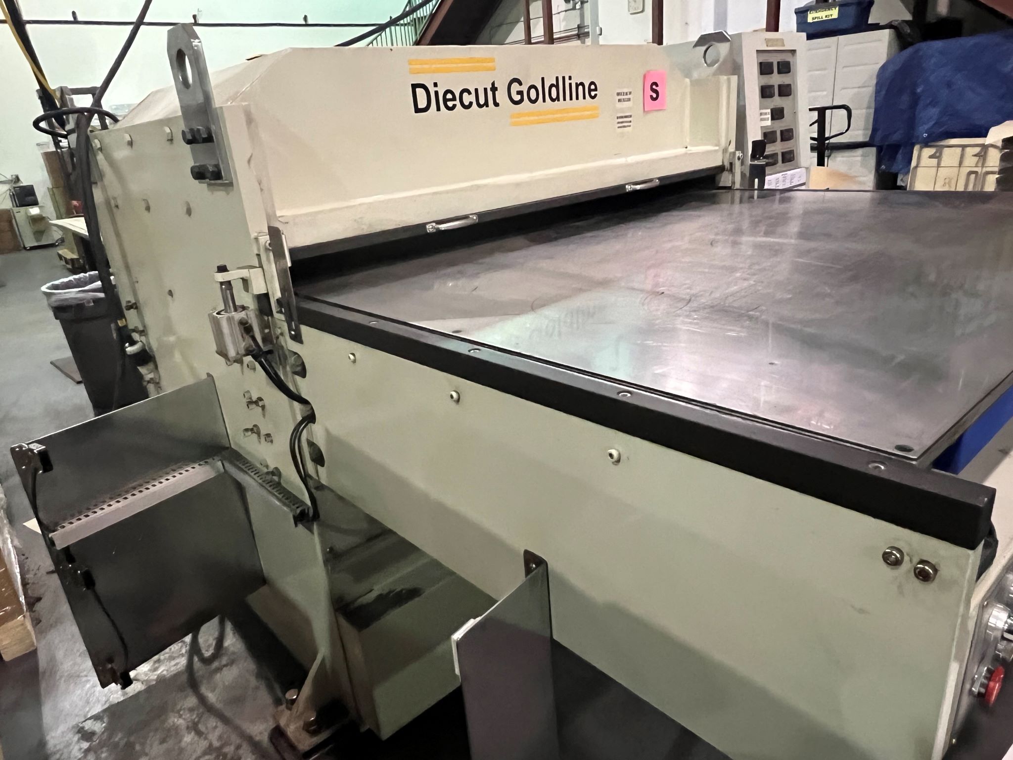 Equipment Lot: Diecut Goldline 1300 Platen Die Cutter, Shenzhen Kinsda Packaging Machinery Roll Stand, & Beck 55″ Sheeter (Used) Item # UE-020124A