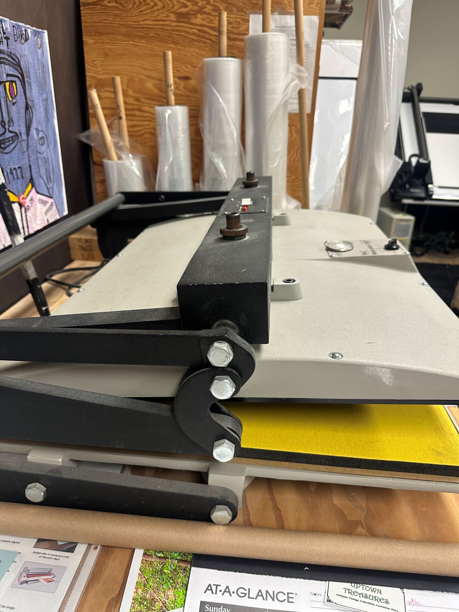 Equipment Lot: Eclipse Pro Computerized Mat Cutter, Fletcher 3000 60″ Multi Material Cutter, Seal Masterpiece 500T Dry Mount Heat Press (Used) Item # UE-030424E