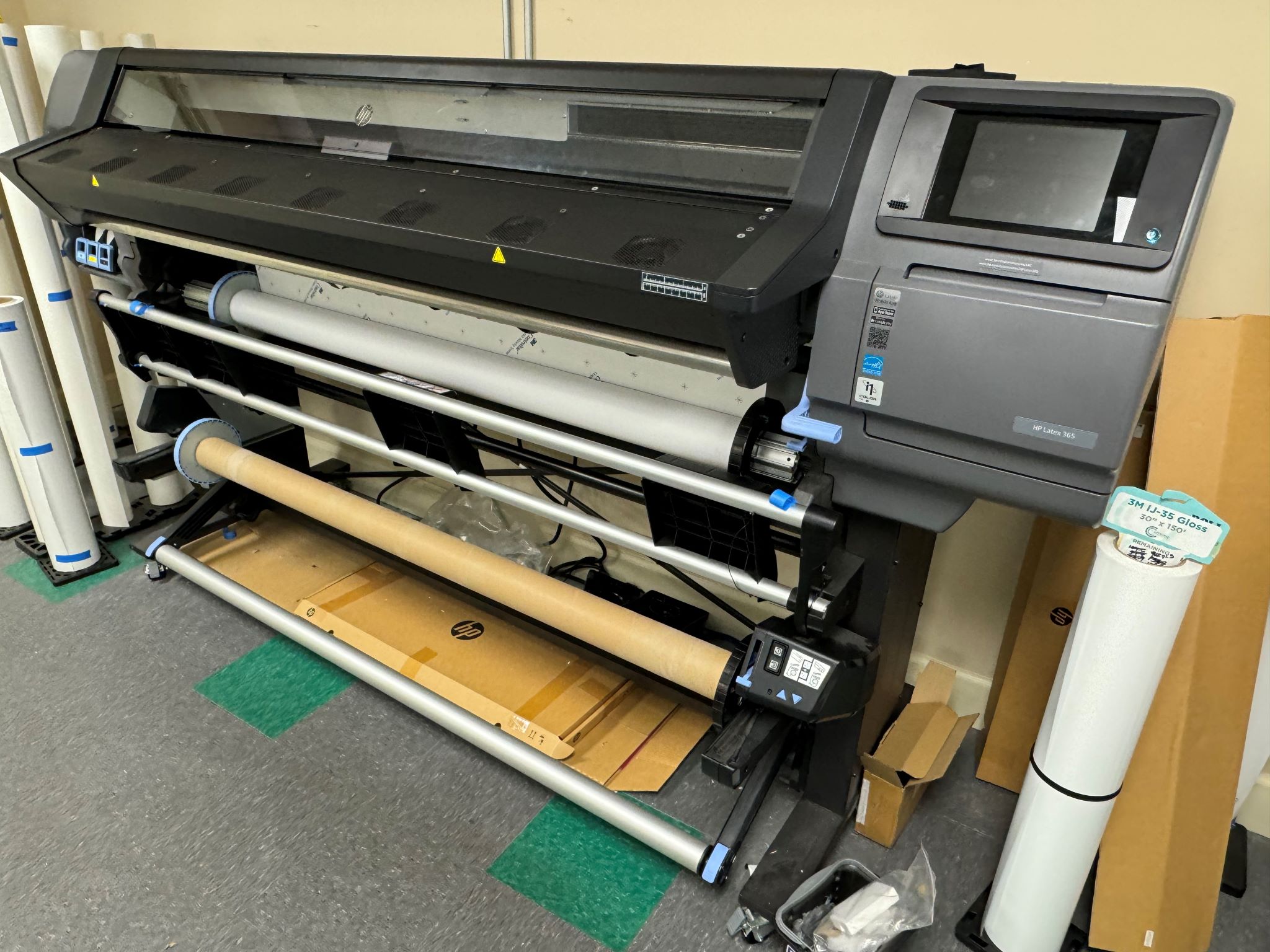 Equipment Lot: HP 365 Latex 64″ Large Format Color Printer, Graphtec FC8600-160 64″ Cutter / Cutting Plotter, & GFP 363TH Top Heat 63″ Wide Format Roll Laminator w/ Stand (Used) Item # UE-030824B