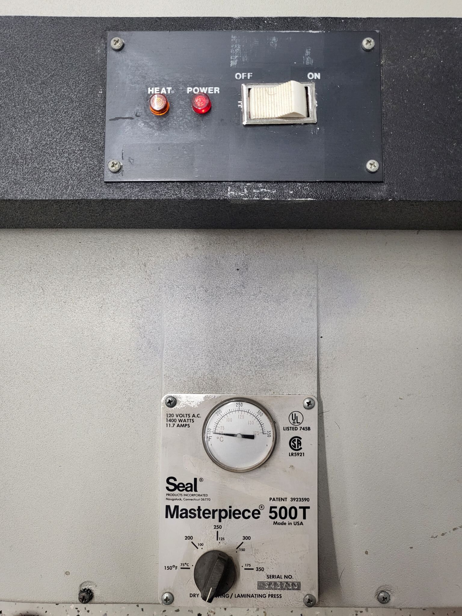 Seal Masterpiece 500T Mechanical Dry Mount Press (Used) Item # UE-051024A