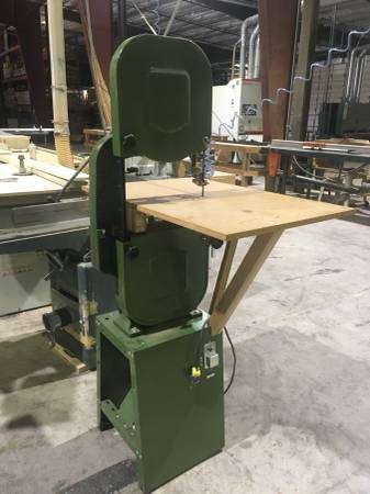 Equipment Lot: Saw Trax 2000 Series Panel Saw w/ Makita 5477NB Saw & Wood Cutting Band Saw – Central Machinery, 14″, 1 HP (Used) Item # UE-062624E