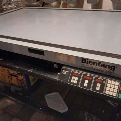 Bienfang 4468H Vacuum Heat Press (D&K/VacuSeal) (Used) Item # UE-090424A