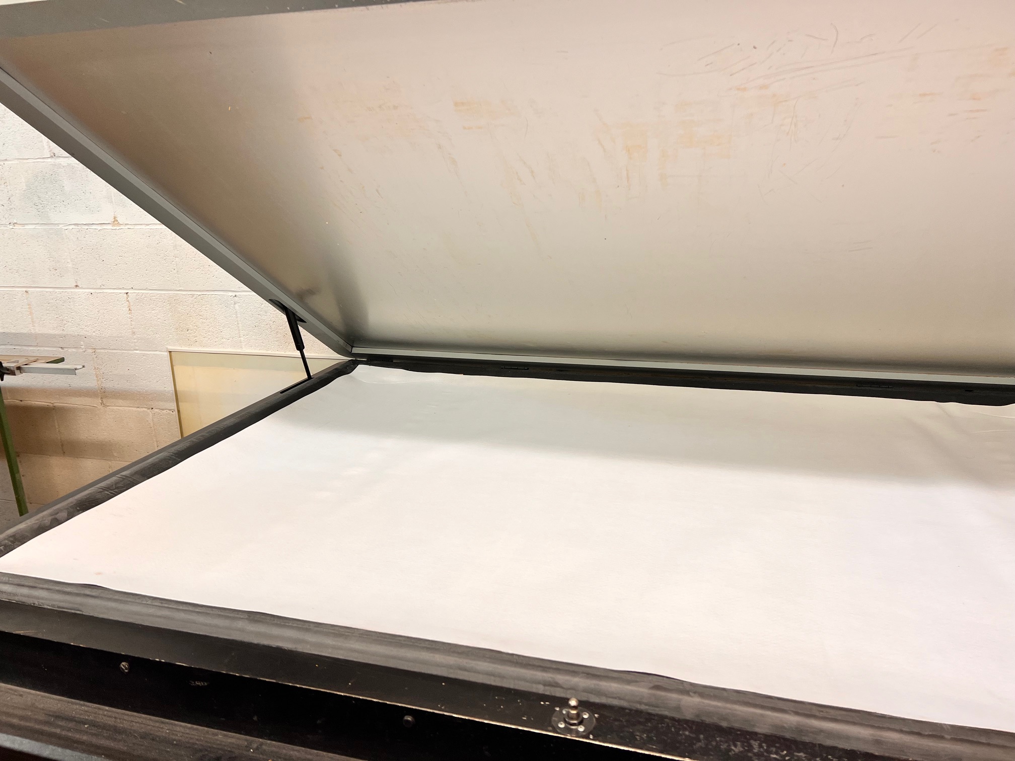 Vacuseal 4468H Vacuum Heat Press (Used) Item # UE-121124B
