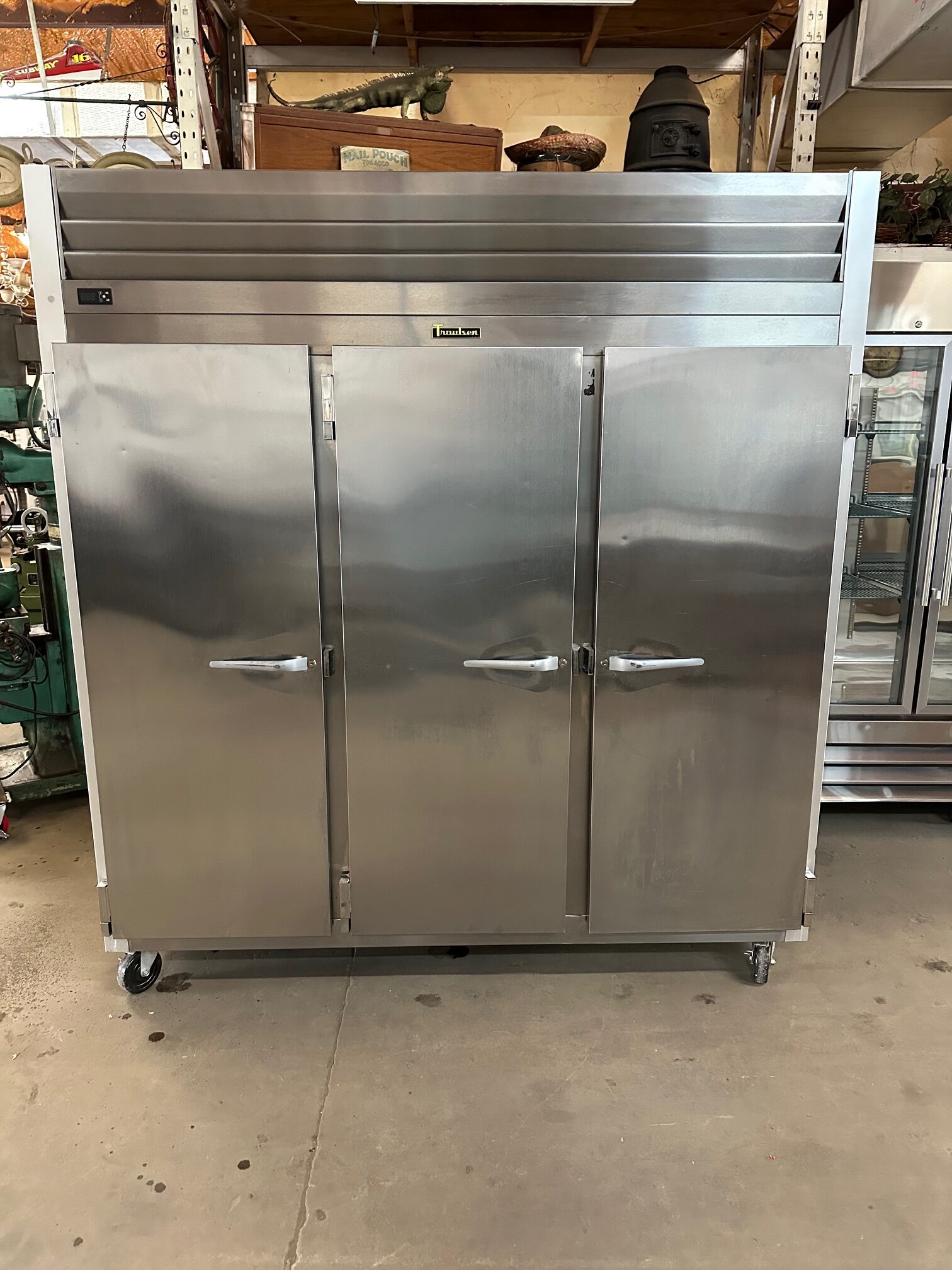 Traulsen G-Series G30011 77″ 3 Solid Door Reach-In Stainless Steel Refrigerator (Used) Item # MG-101020A