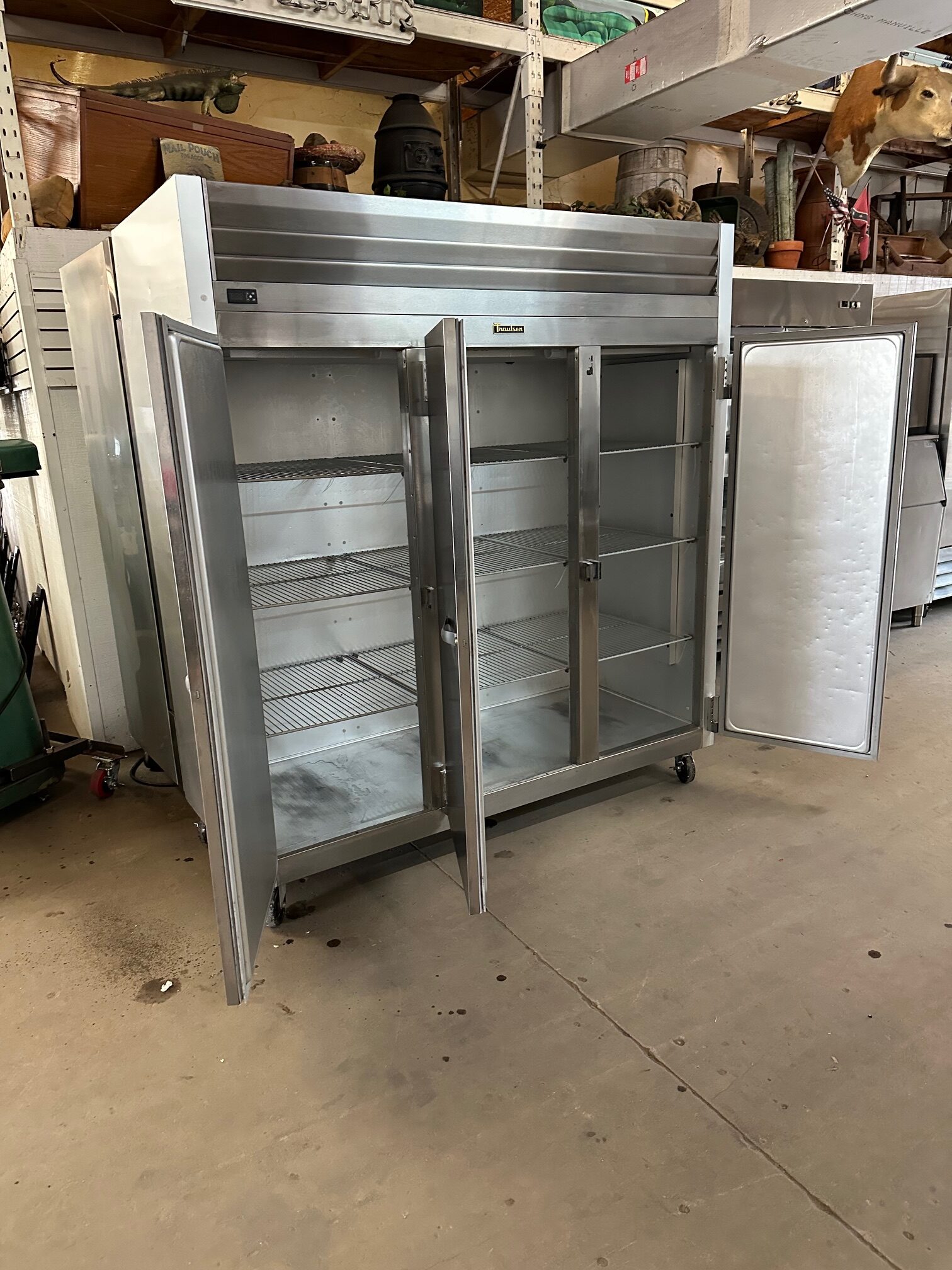 Traulsen G-Series G30011 77″ 3 Solid Door Reach-In Stainless Steel Refrigerator (Used) Item # MG-101020A