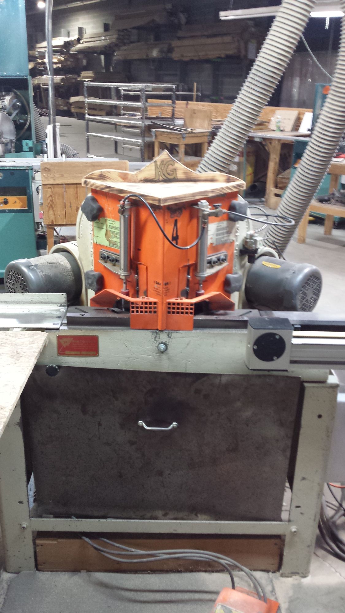Pistorius MN-200 Double Miter Saw w/ Pistorius Auto Gauge (Used) Item # UE-121124I