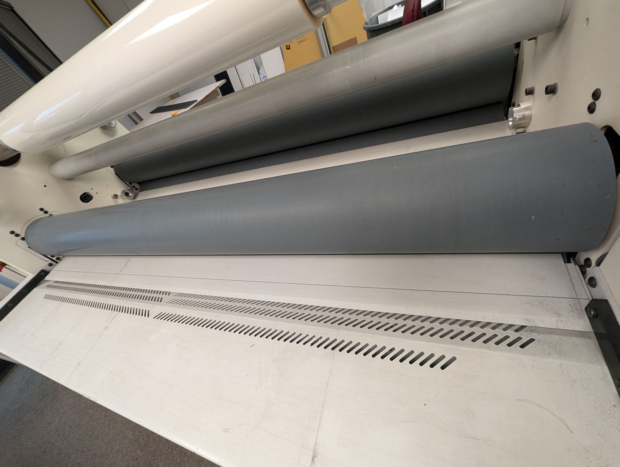 Seal Image 5500 60″ Laminator Hot / Cold – Bi-Directional Roller Laminator (Used) Item # UE-121224A