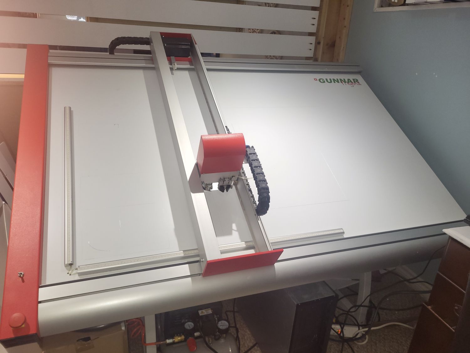 Gunnar F1 Hybrid XL CMC Computerized Mat Cutter (Used) Item # UE-010625A