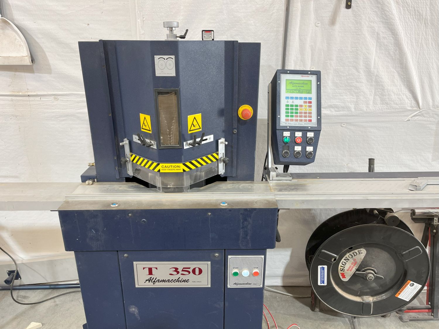 ITW AMP T-350 Double Mitre Saw w/ Programmable measuring Gauge (Used) Item # UE-011625E