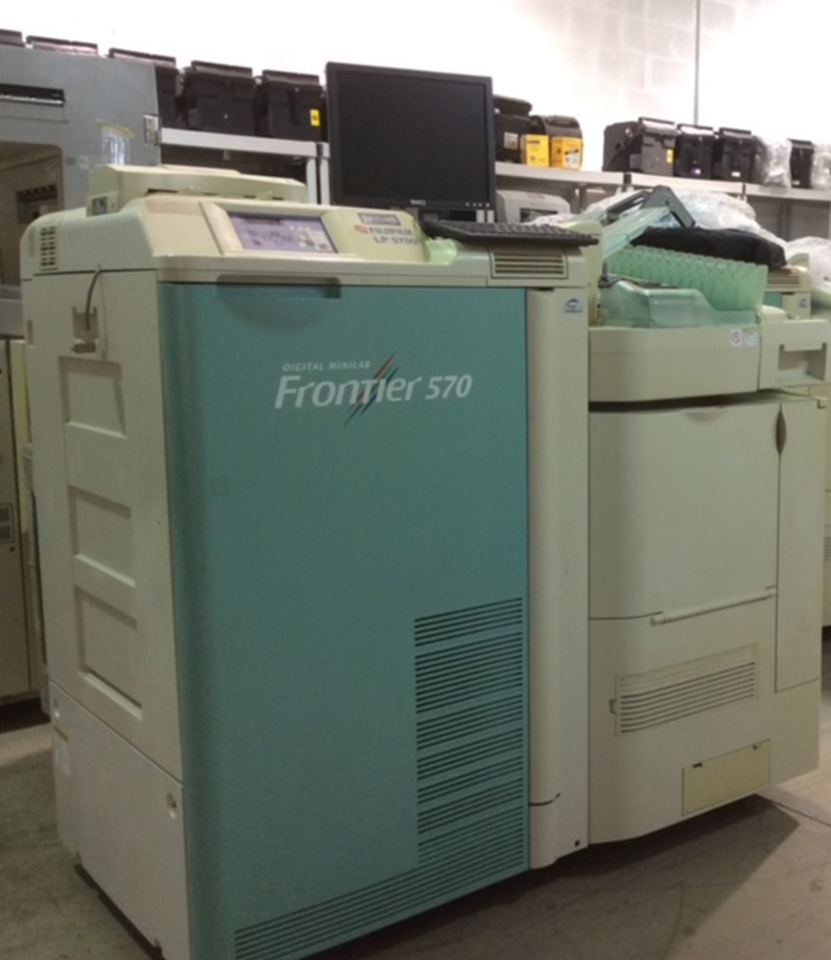 Fuji Frontier 570 Digital Printer / Processor (Used) Item # UE-013025B