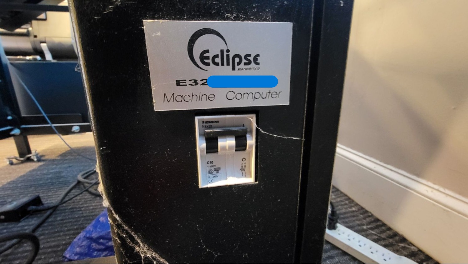 Eclipse Pro 32×40 CMC Computerized Mat Cutter (Used) Item # UE-020525B
