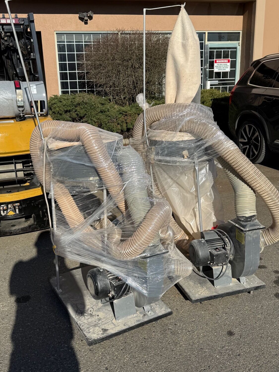 Equipment Lot: Spray Paint, Dust Collectors, Moulder, Saw, and Planer (Used) Item # UE-022425F