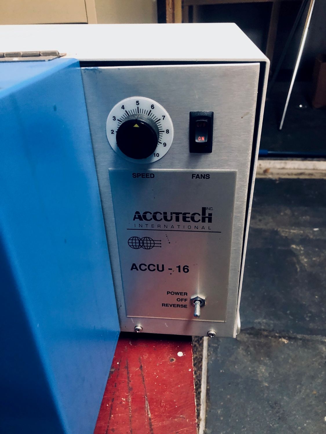 Accutech Accu-16 Automatic Print Coater / Coating System (Used) Item # UE-032825G