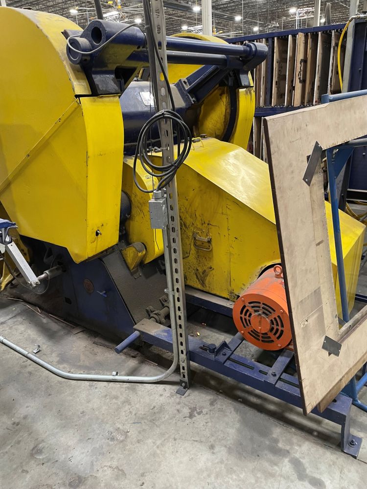 Thomson 38” x 54” Clamshell Die Cutter (Used) Item # UE-042925A