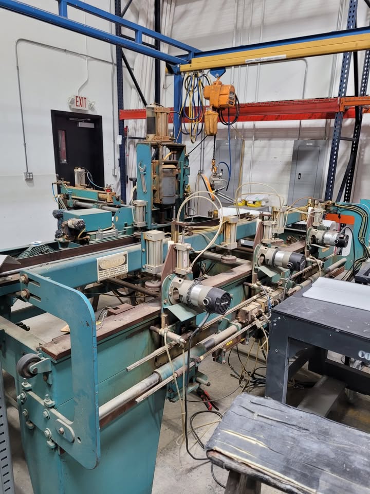 KVAL 950M / 950-3 High-Speed Hinge Jamb Door Machine (Used) Item # UE-040725A
