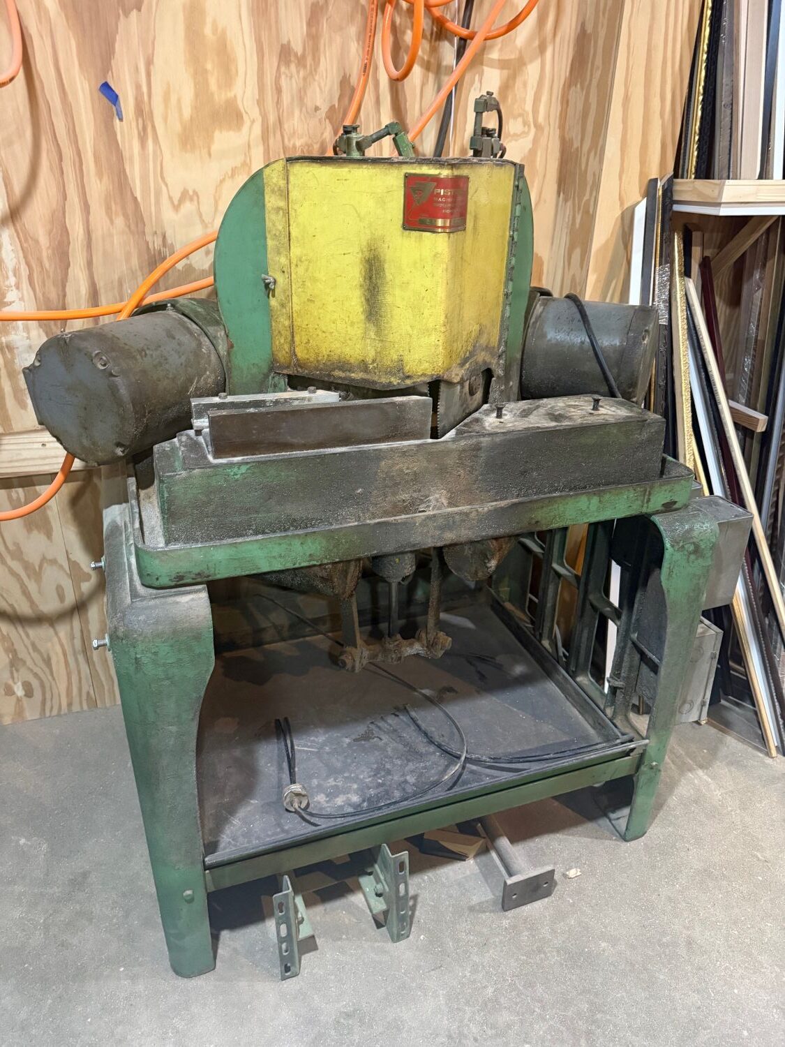 Pistorius MN200 / MN-200 Double Miter Saw (Used) Item # UE-040925D