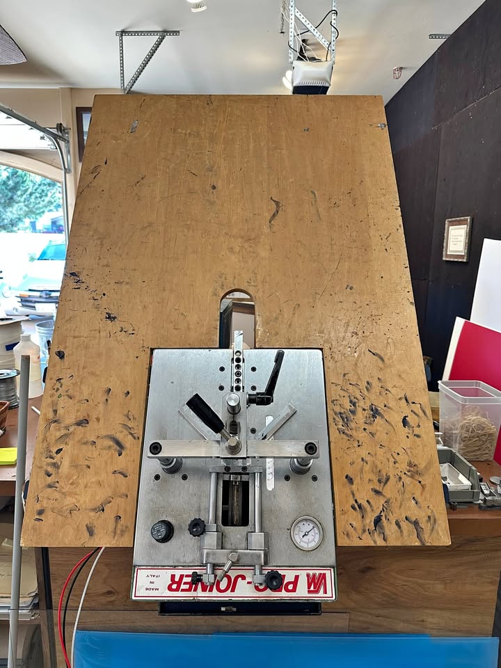 ITW AMP (VM) Mitre-Mite VN2+1 (U300) Frame Joiner (Used) Item # UE-042625F