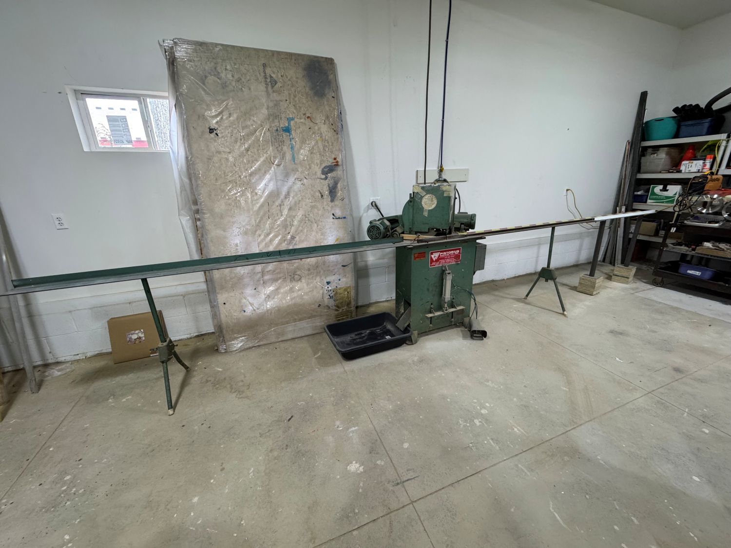 Pistorius EMN-12 12″ Double Miter Saw (Used) Item # UE-042625J
