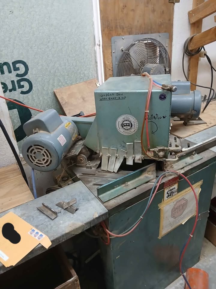 CTD D45X Double Miter Saw (Used) Item # UE-051225G