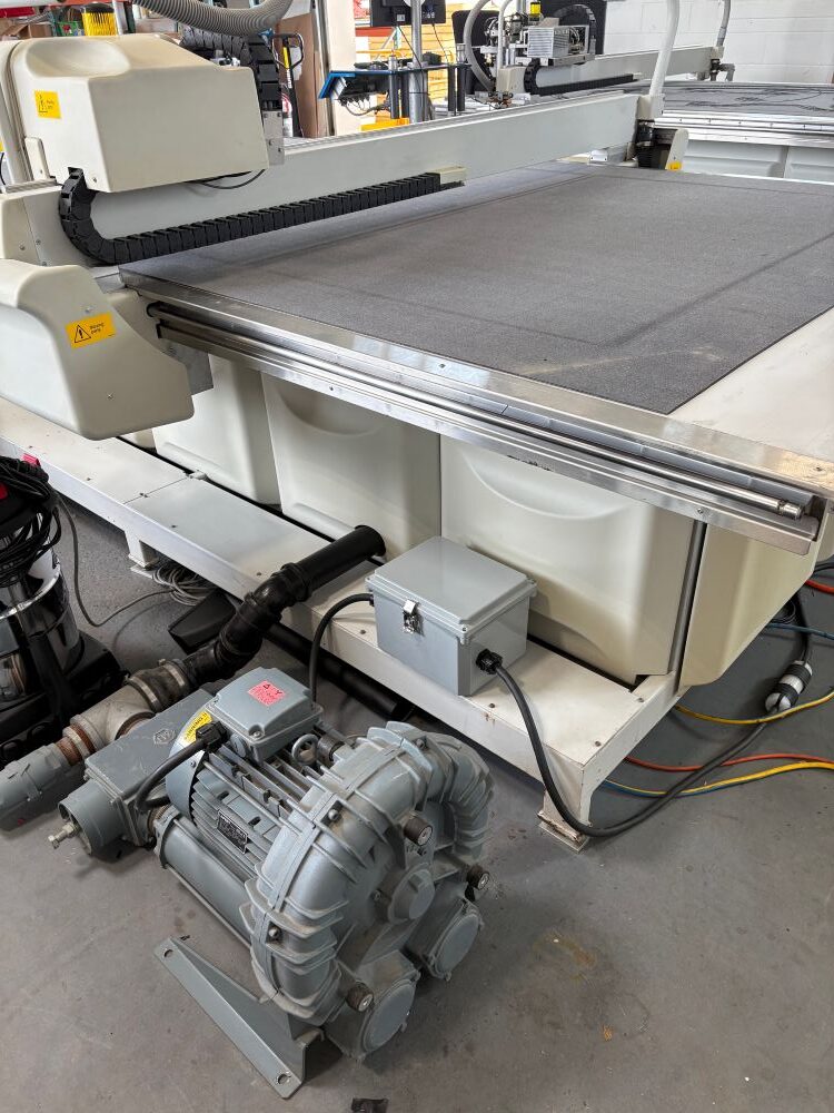 Esko Kongsberg i-XL-24 Cutting Table (Tech Refurbished w/ Warranty) (Used) Item #