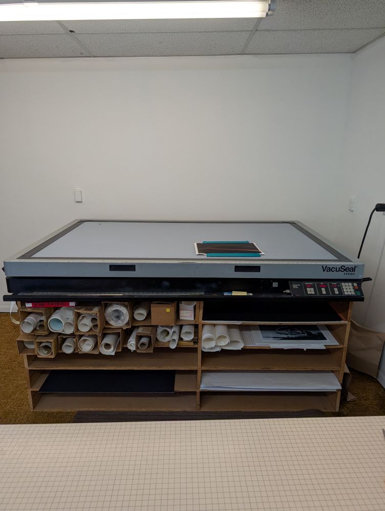 VacuSeal 4468H Vacuum Heat Press ( Bienfang / D&K Expression ) (Used) Item # UE-061125C