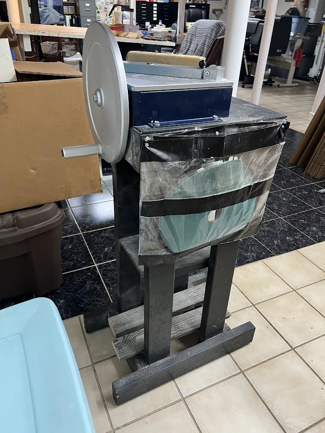 ITW AMP Disc Sander (Used) Item # UE-061025A