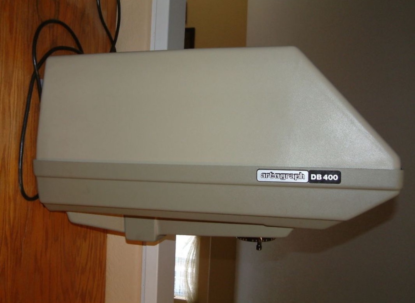 Artograph DB400 Projector (Used) Item # UE-061125A