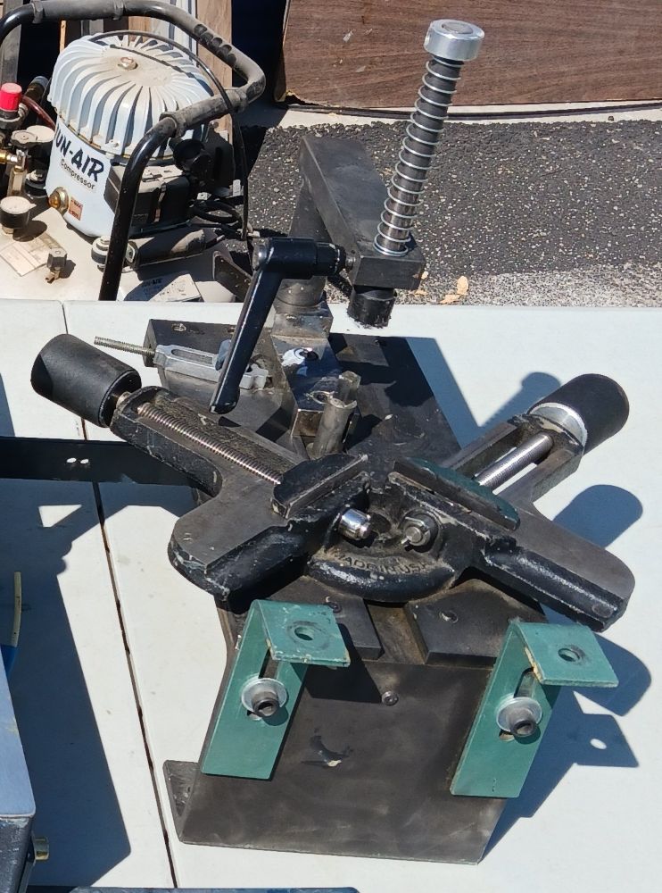 Manual Frame Joiner (Used) Item # UE-062425D
