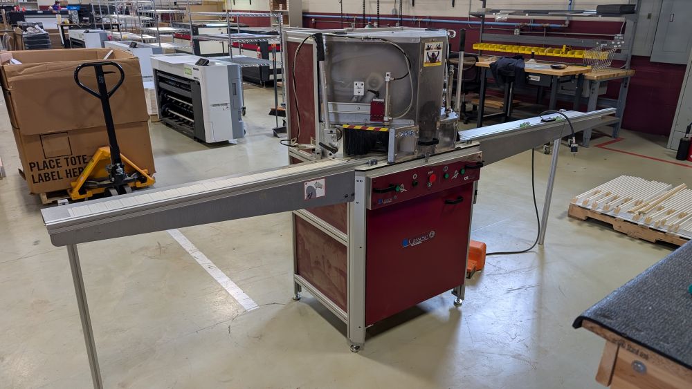 Cassese CS940 Manual Double Mitre Saw – CS 940 (Used) Item # UE-070125A