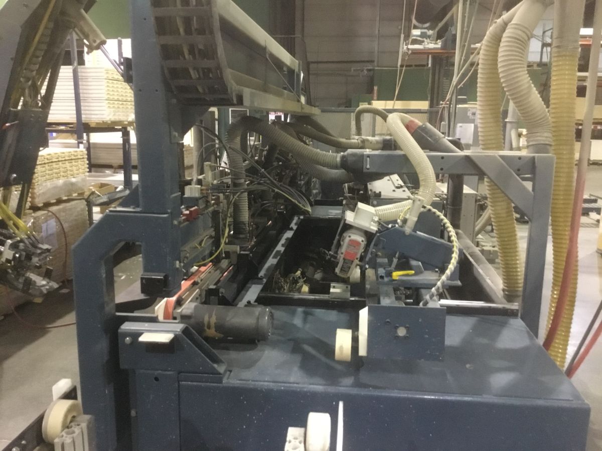Norfield Eagle Line Door Machinery Lot (Used) Item # UE-071925A